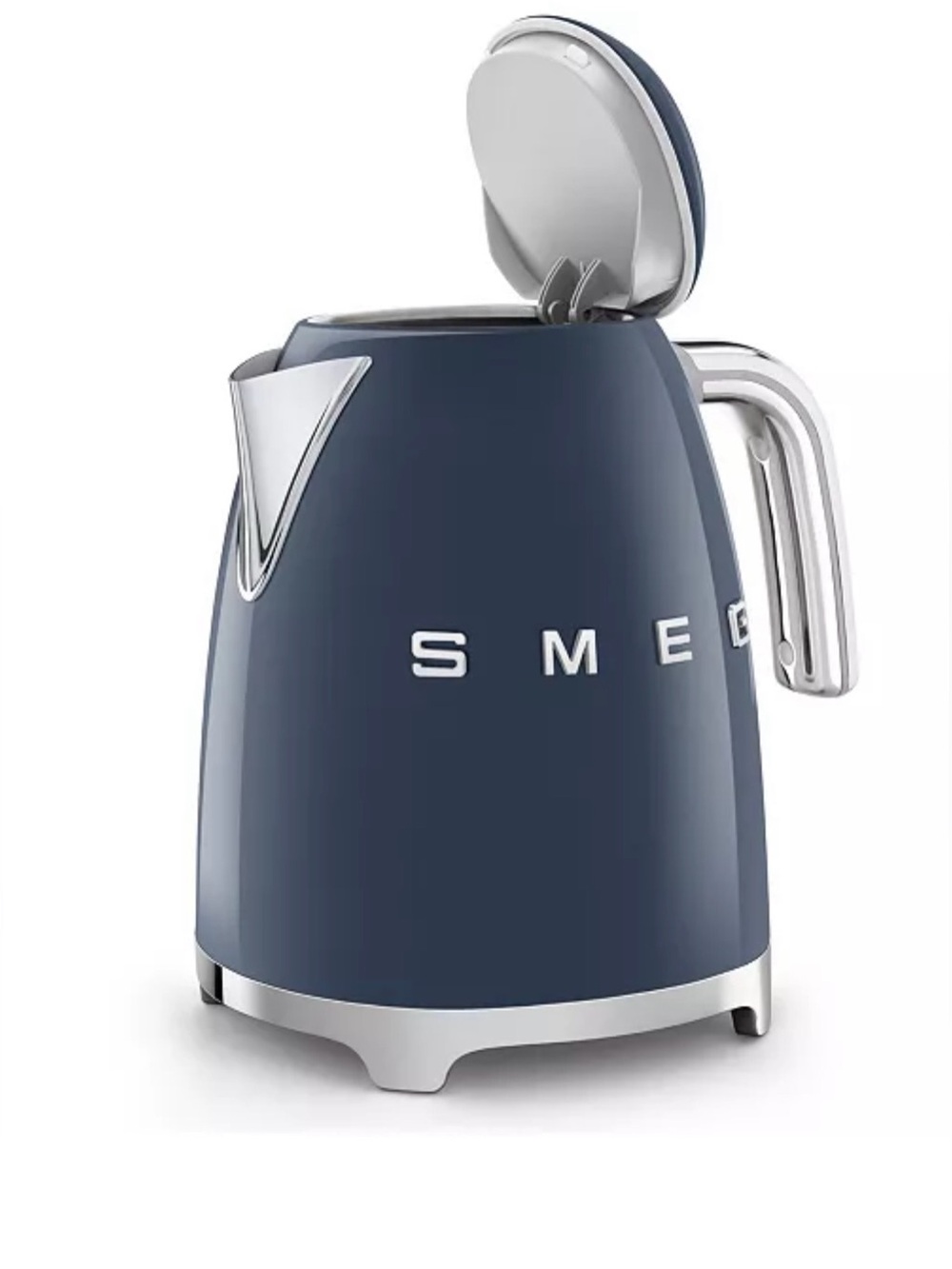 SMEG Electric Kettle - Picture 4 of 9